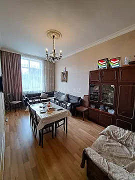 Satılır 3 otaqlı mənzil 75 m²