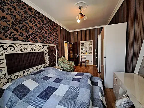 Satılır 3 otaqlı mənzil 75 m²