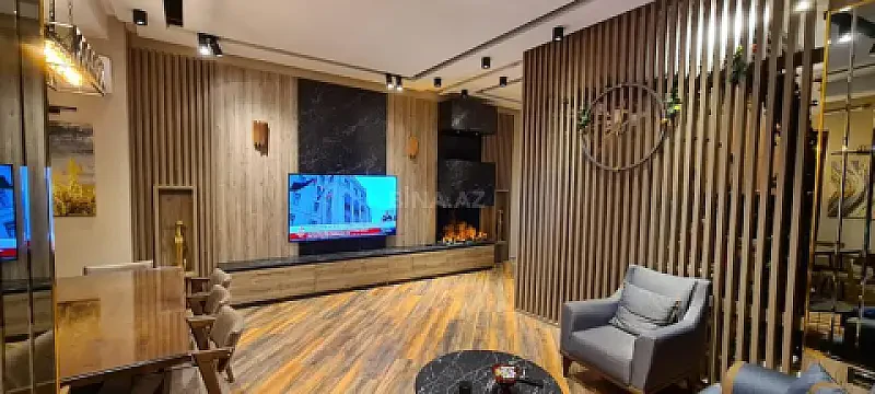 Kirayə verilir 5 otaqlı mənzil 260 m² — Bakı, Sahil qəs. 5 otaq 260.00 m²