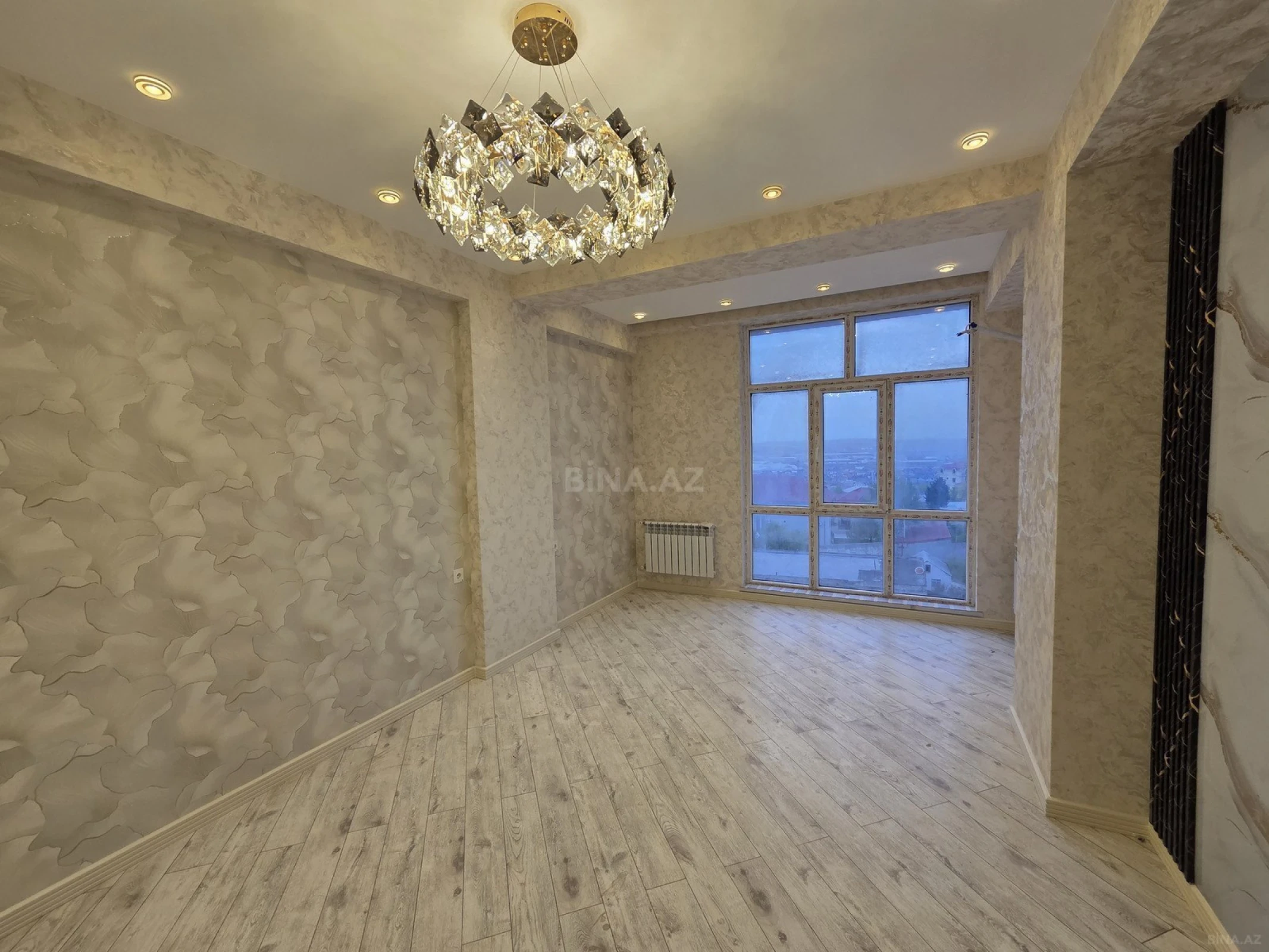 Satılır 3 otaqlı mənzil 90 m²