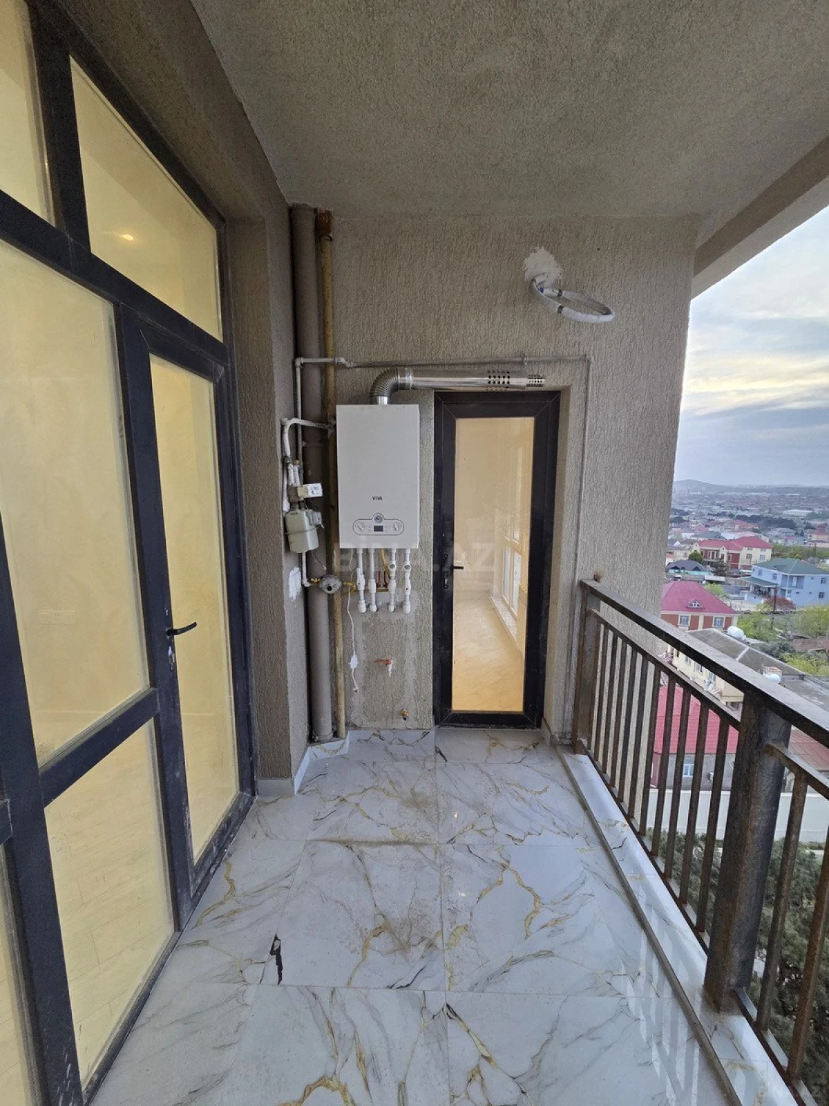 Satılır 3 otaqlı mənzil 90 m²