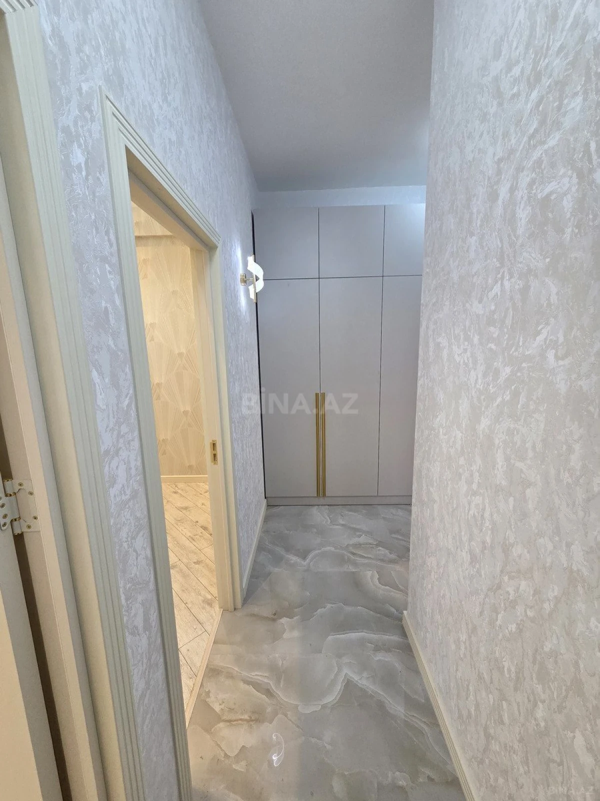 Satılır 3 otaqlı mənzil 90 m²