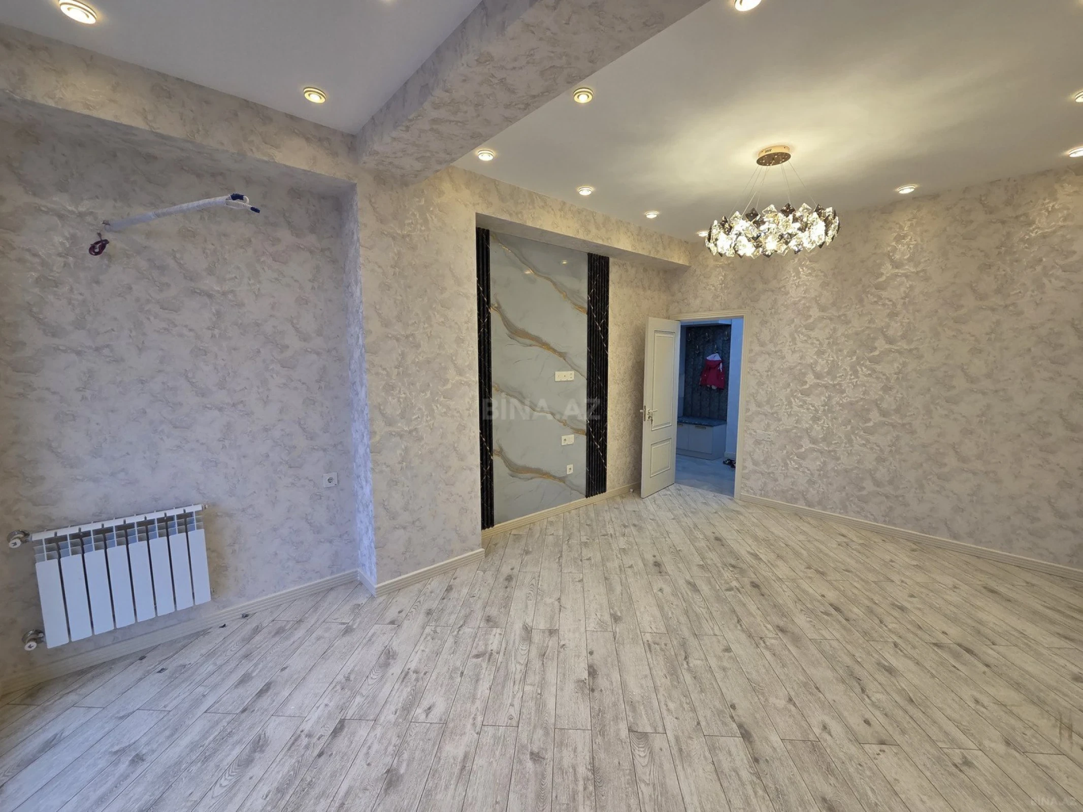 Satılır 3 otaqlı mənzil 90 m²