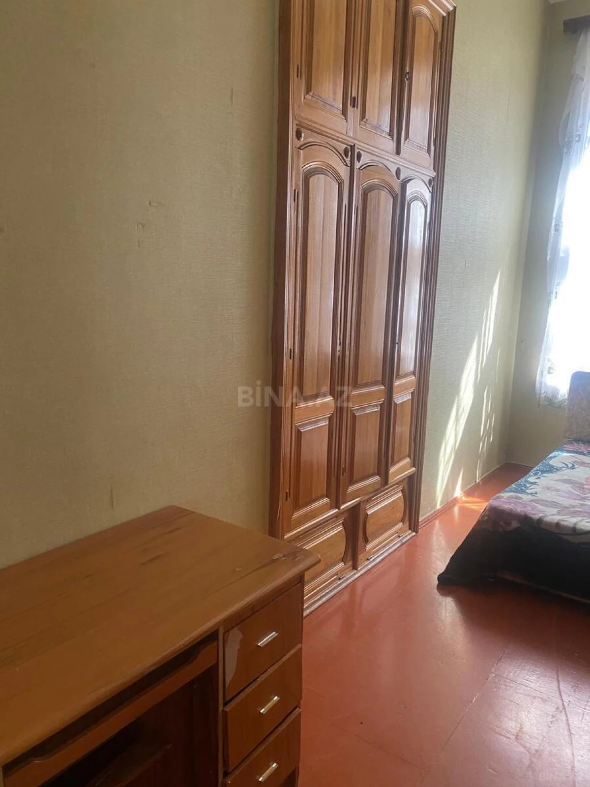 Kirayə verilir 4 otaqlı mənzil 80 m²