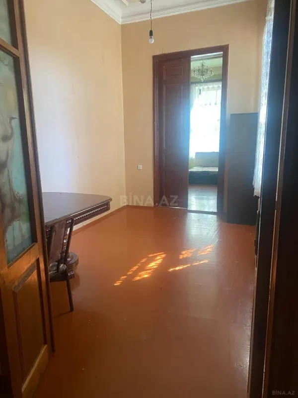 Kirayə verilir 4 otaqlı mənzil 80 m²