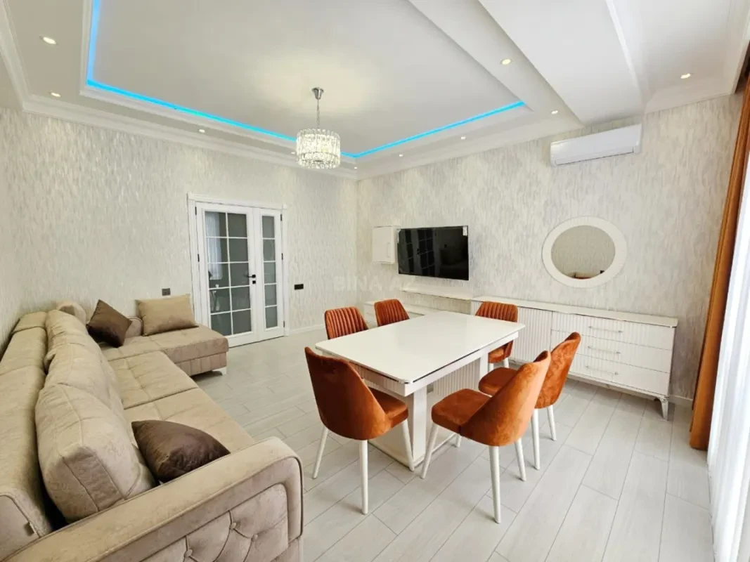 Kirayə verilir 3 otaqlı mənzil 120 m²