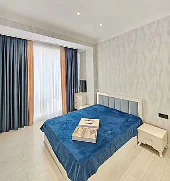 Kirayə verilir 3 otaqlı mənzil 120 m²
