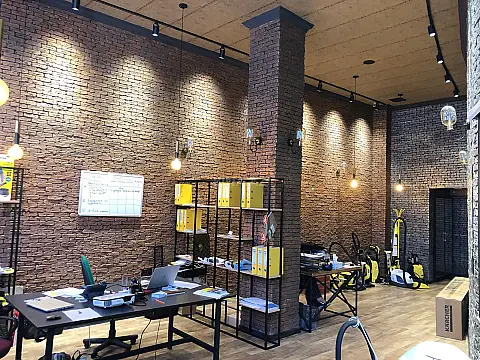 Satılır 3 otaqlı ofis 105 m² — Bakı 3 otaq 105.00 m²