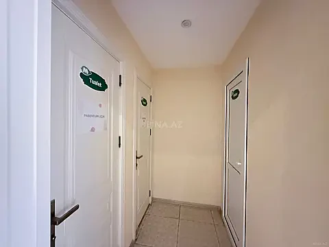Satılır 6 otaqlı ofis 176.2 m²