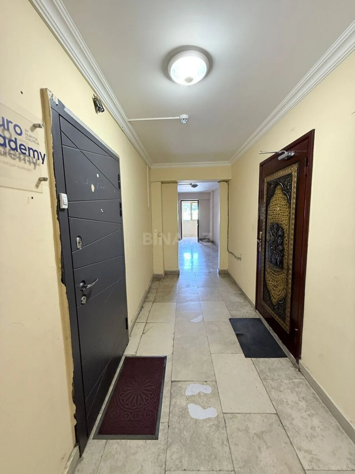 Satılır 6 otaqlı ofis 176.2 m²