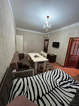 Satılır 1 otaqlı mənzil 35 m²