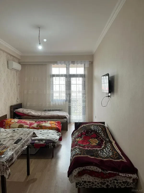 Satılır 1 otaqlı mənzil 54 m²