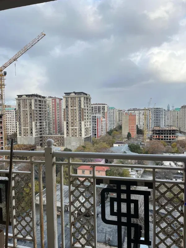Satılır 1 otaqlı mənzil 54 m²