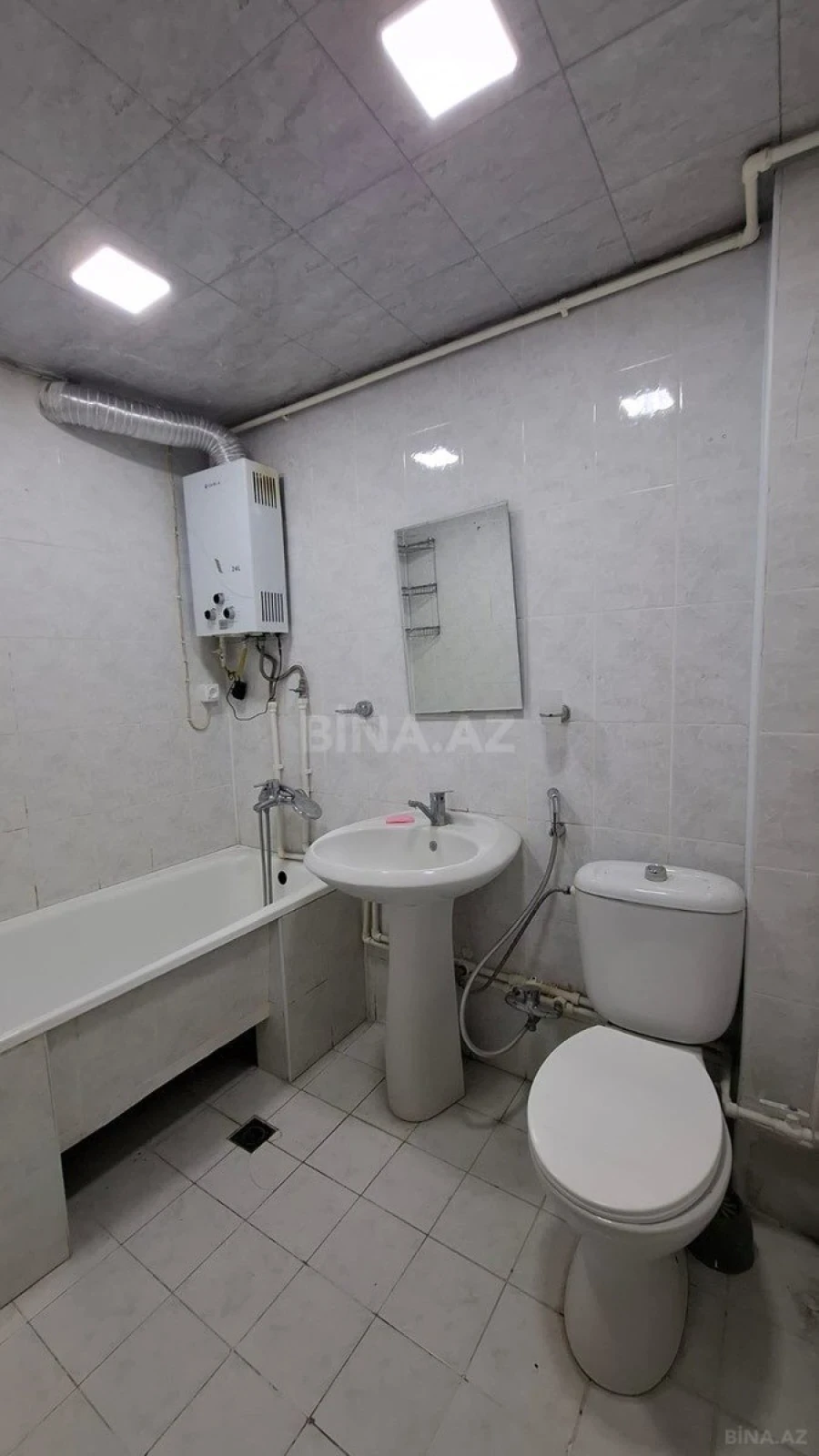Kirayə verilir 3 otaqlı mənzil 75 m²