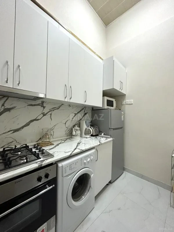 Satılır 2 otaqlı mənzil 45 m²