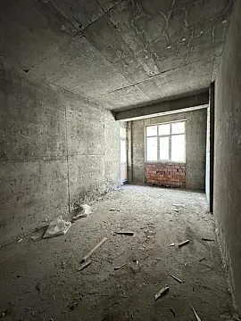 Satılır 3 otaqlı mənzil 130 m²