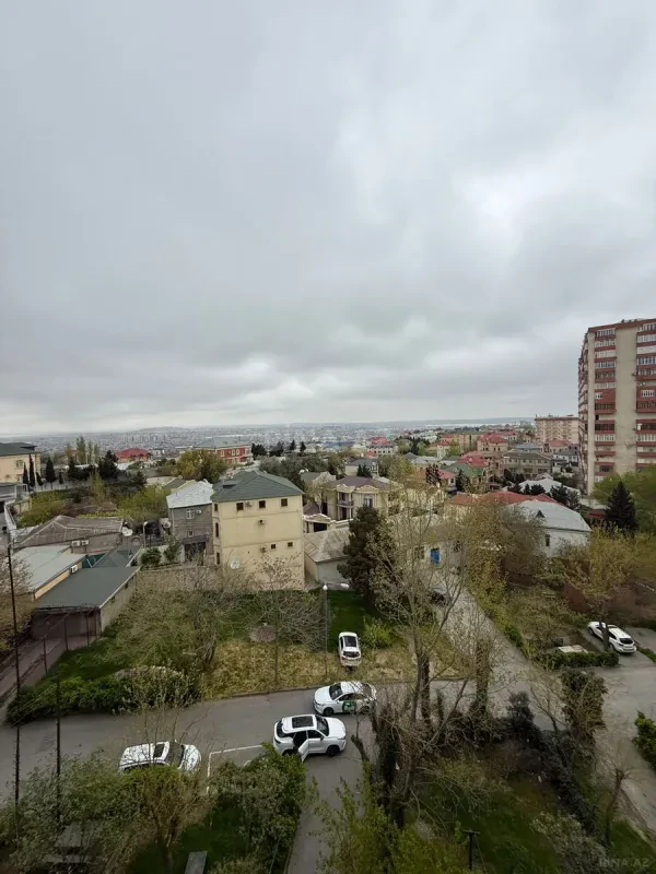 Satılır 3 otaqlı mənzil 70 m²