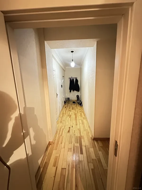 Satılır 1 otaqlı mənzil 56 m²