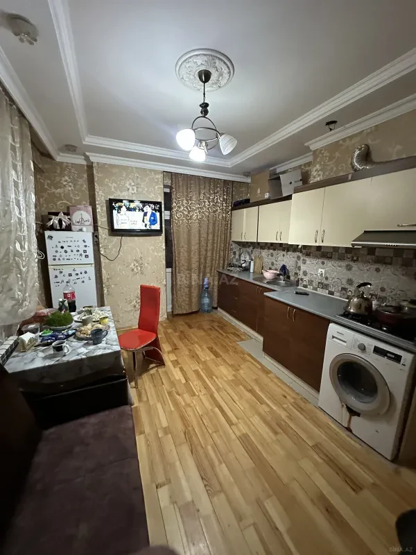 Satılır 1 otaqlı mənzil 56 m²