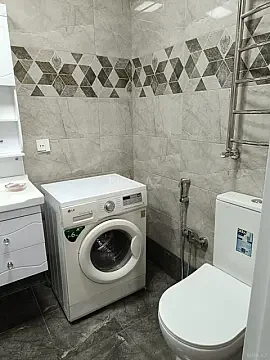 Kirayə verilir 2 otaqlı mənzil 55 m²