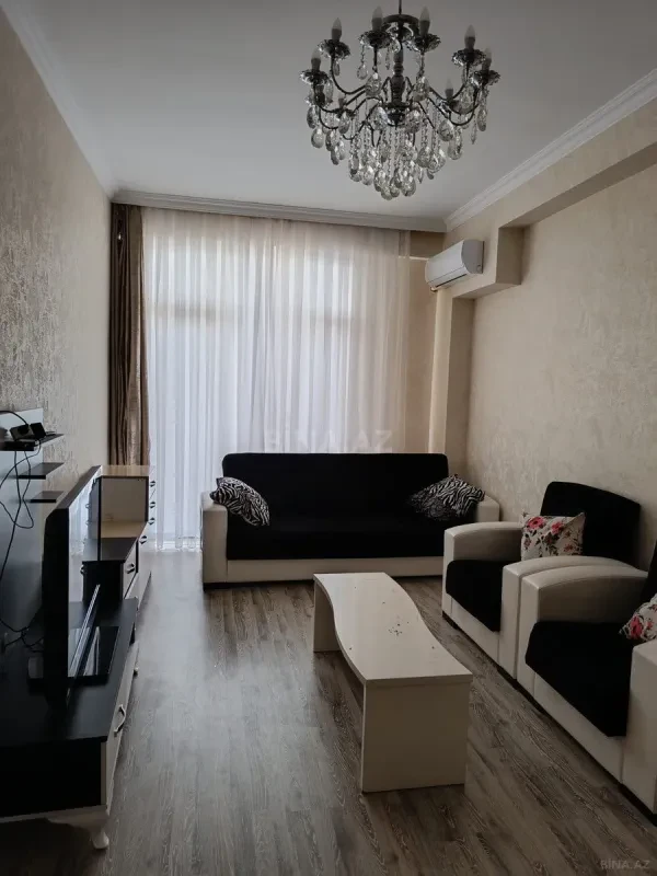 Kirayə verilir 2 otaqlı mənzil 55 m²