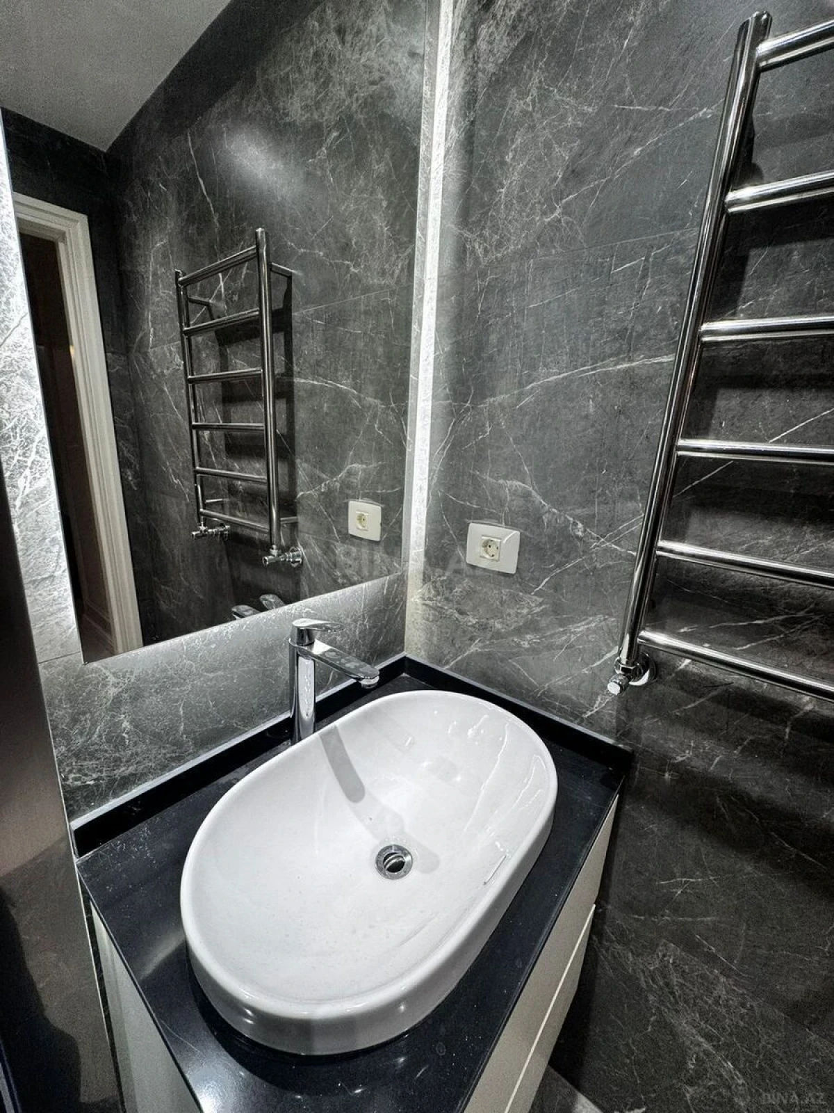 Kirayə verilir 3 otaqlı mənzil 85 m²