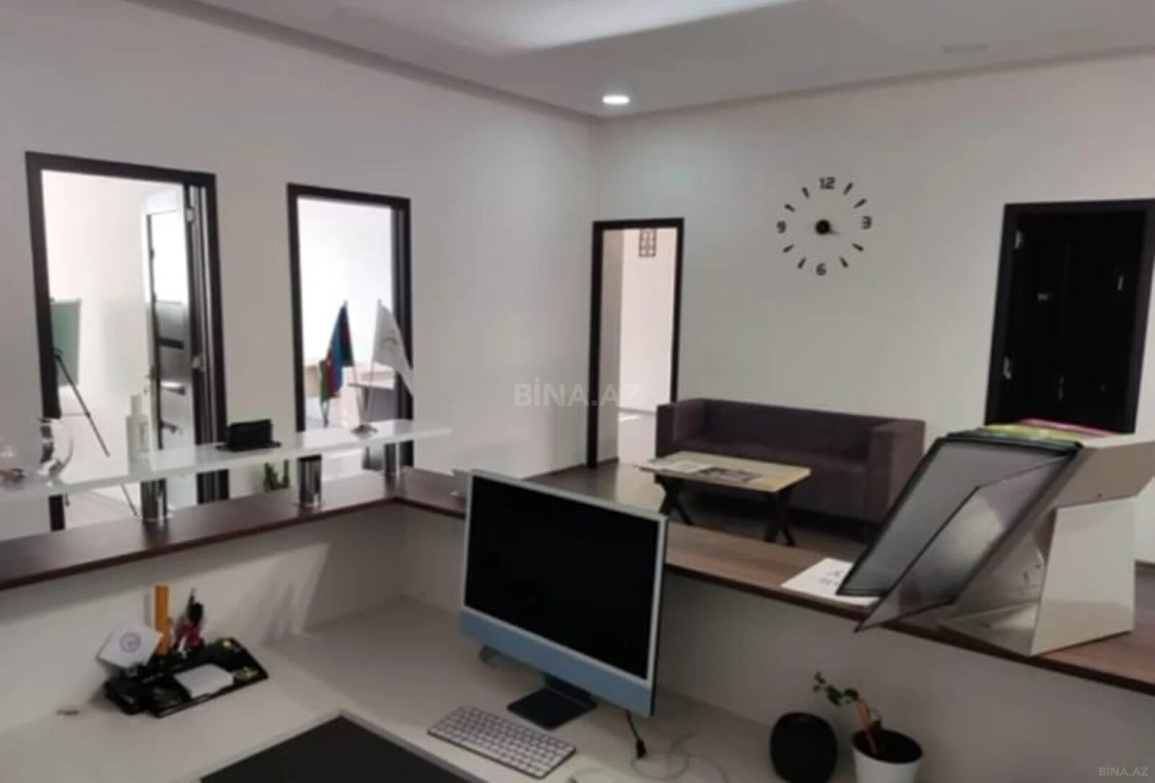 Kirayə verilir 5 otaqlı ofis 192 m²