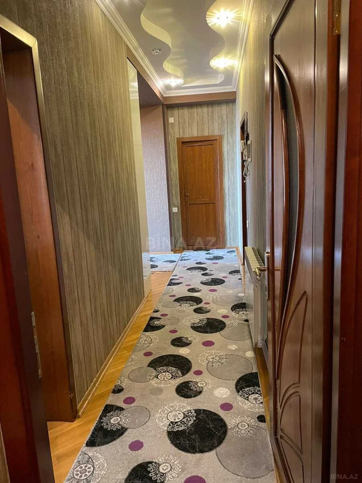 Satılır 2 otaqlı mənzil 90 m²