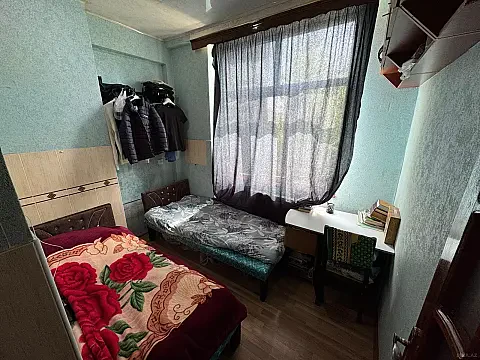 Satılır 4 otaqlı mənzil 103 m²