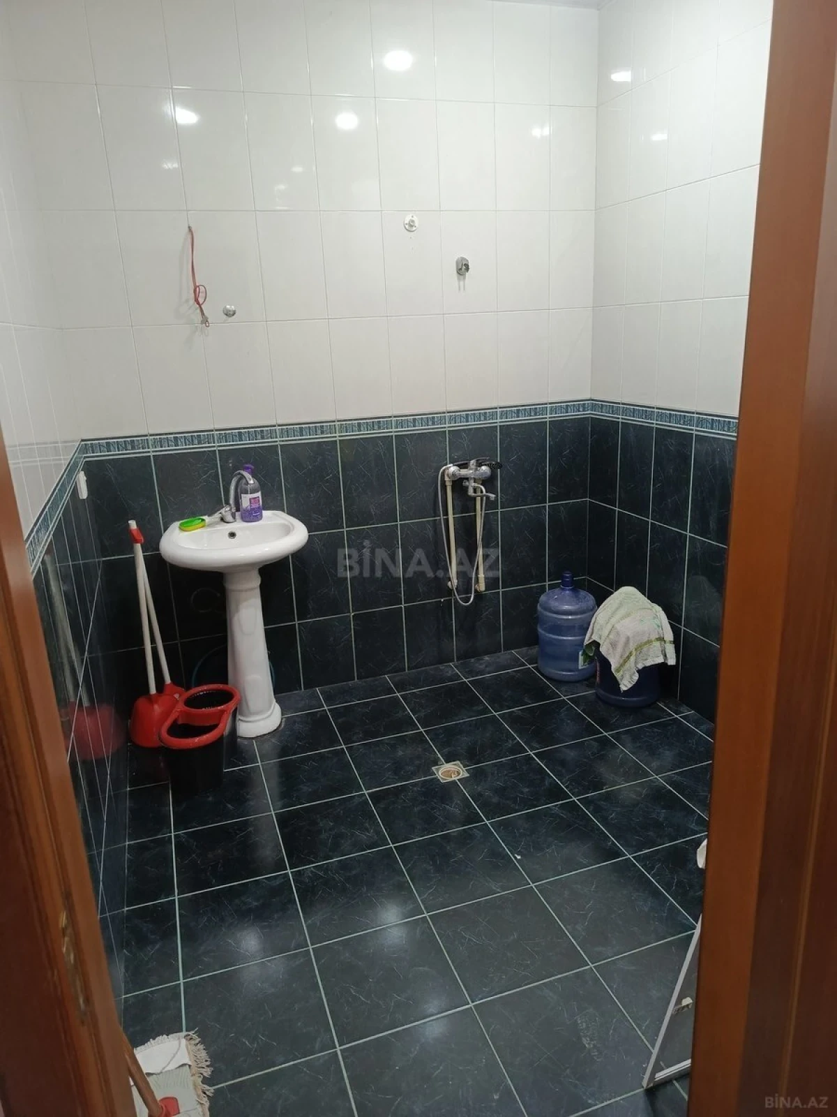 Satılır obyekt 90 m²