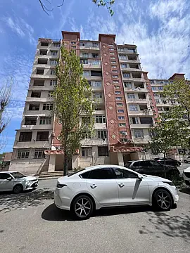 Satılır 3 otaqlı mənzil 68 m²