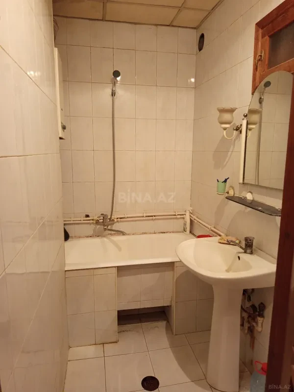 Satılır 3 otaqlı mənzil 68 m²