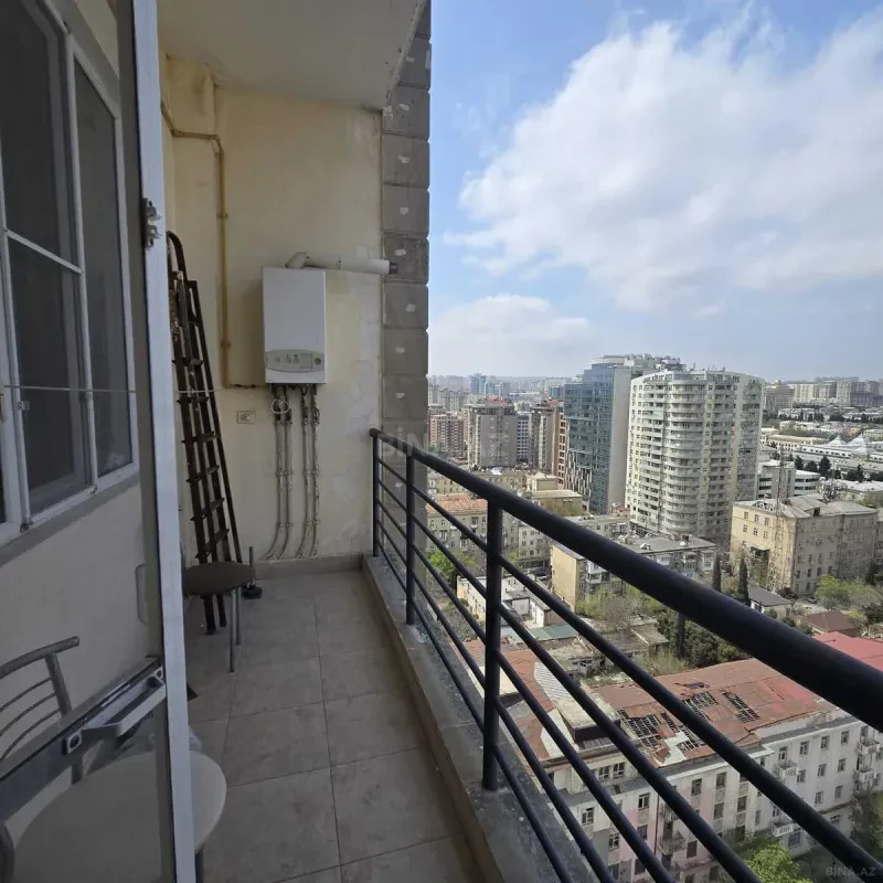 Satılır 2 otaqlı mənzil 90 m²