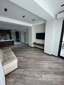 Satılır 2 otaqlı mənzil 77 m²