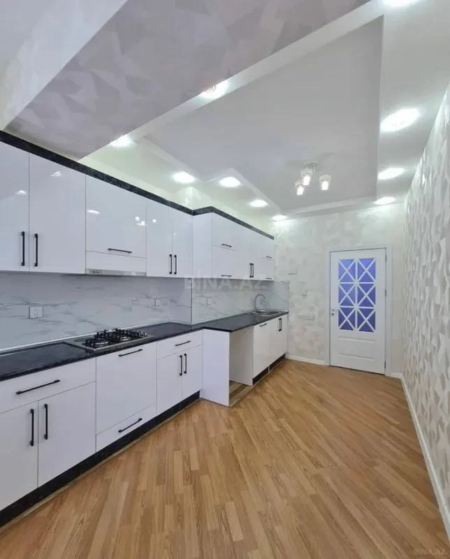 Satılır 2 otaqlı mənzil 80 m²