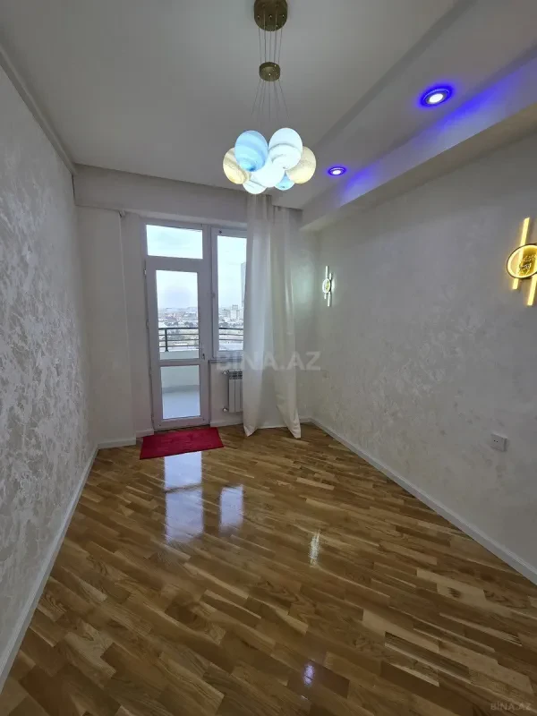 Satılır 3 otaqlı mənzil 100 m²