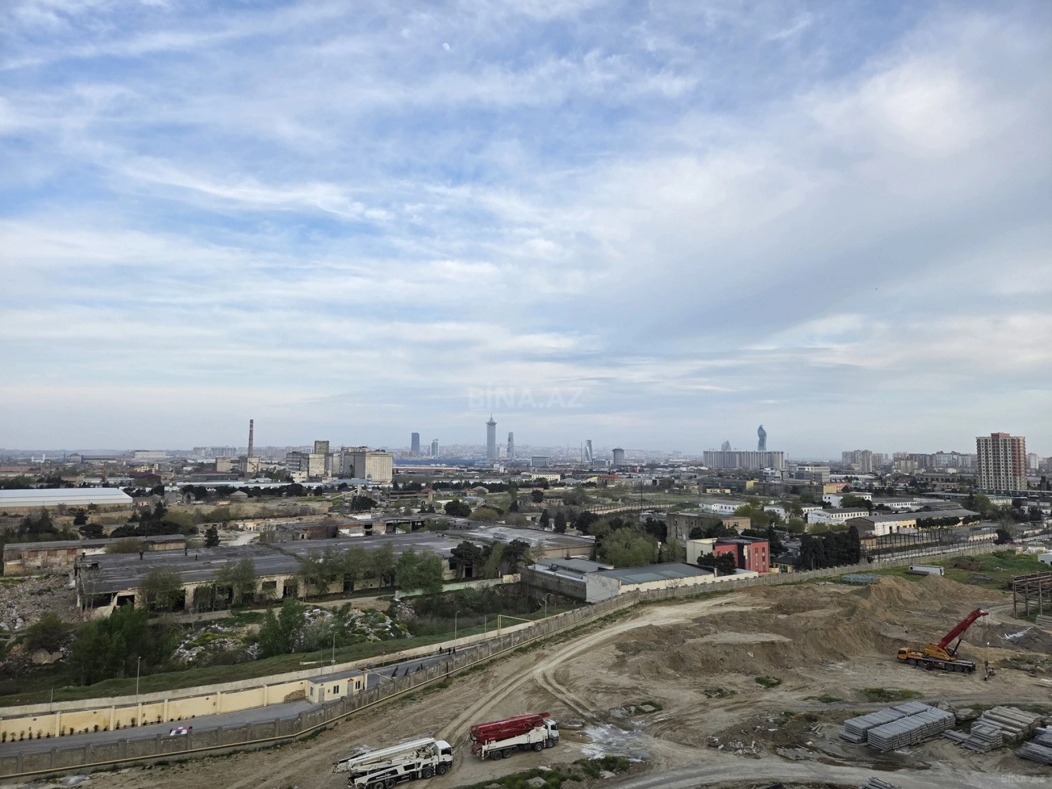 Satılır 3 otaqlı mənzil 100 m²