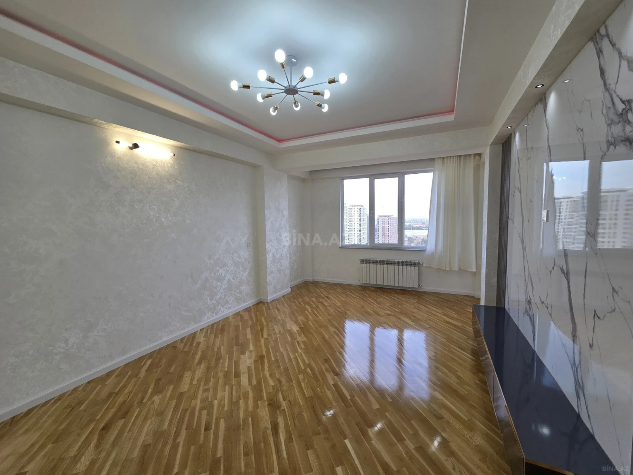 Satılır 3 otaqlı mənzil 100 m²