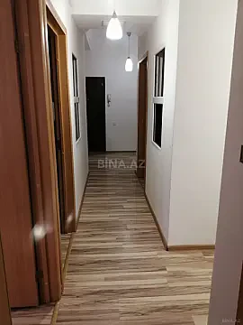 Satılır 6 otaqlı ofis 140 m²