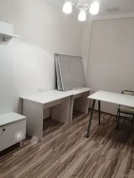 Satılır 6 otaqlı ofis 140 m²