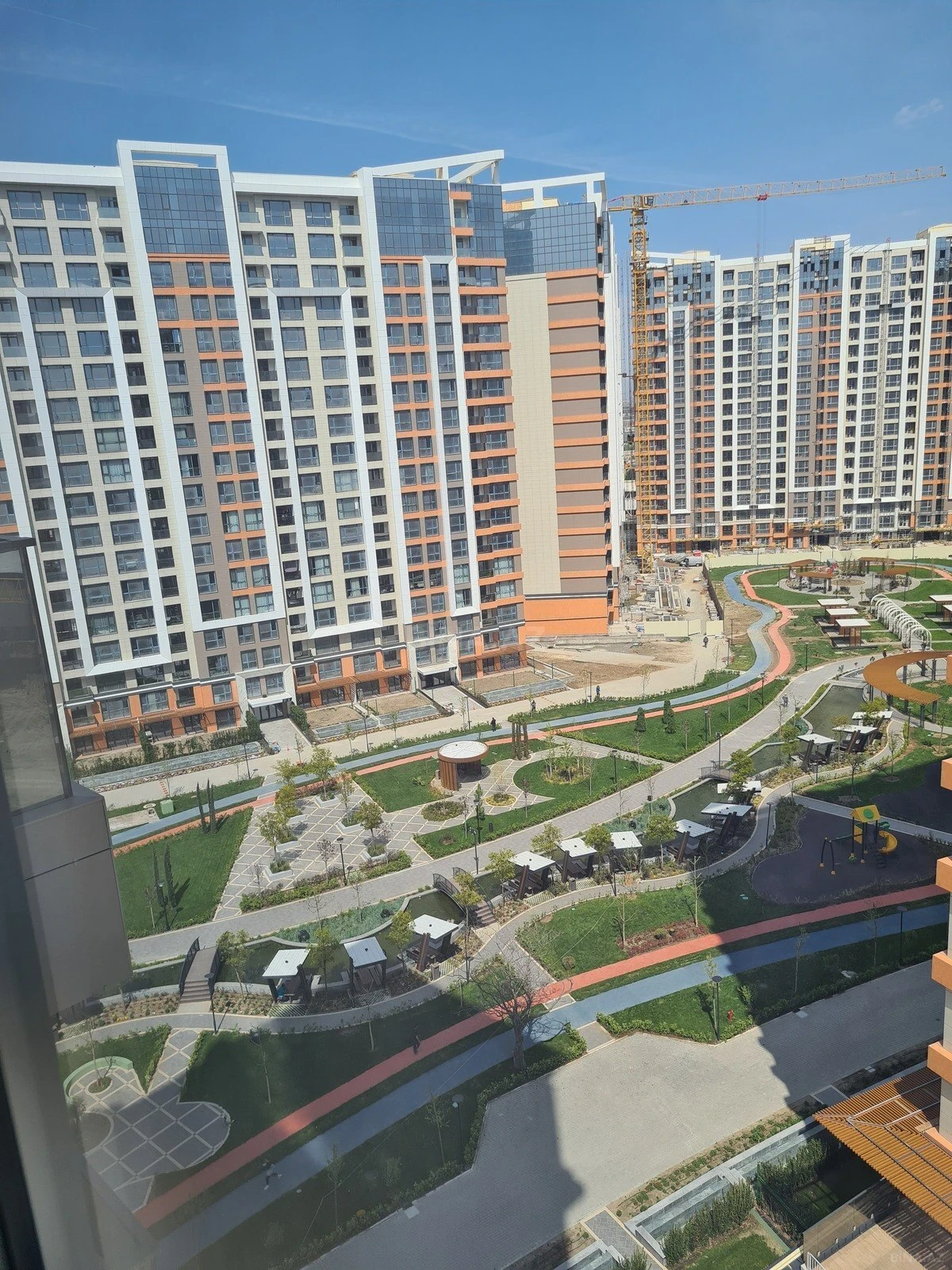 Kirayə verilir 3 otaqlı mənzil 92 m²