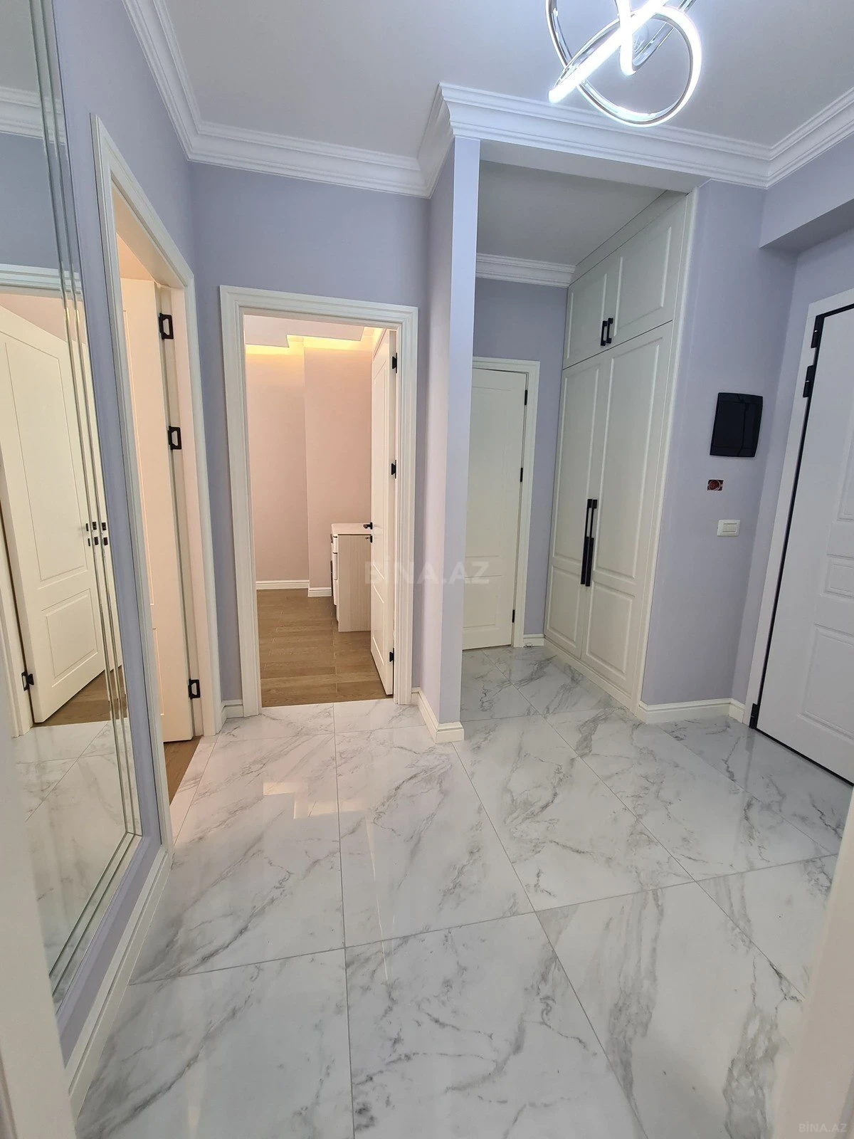 Kirayə verilir 3 otaqlı mənzil 92 m²