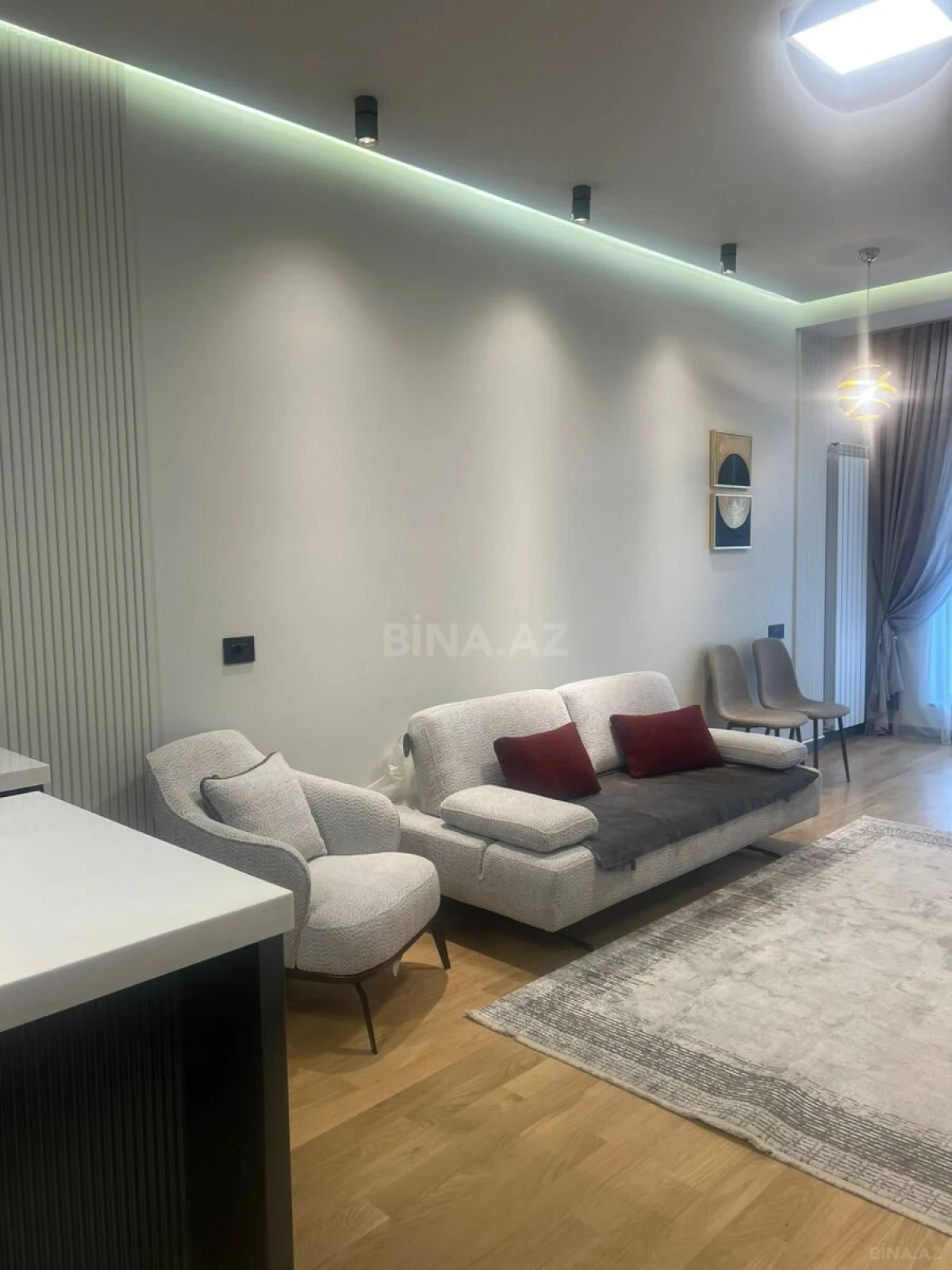 Kirayə verilir 3 otaqlı mənzil 100 m²