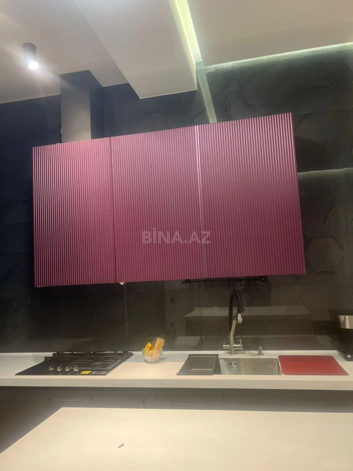 Kirayə verilir 3 otaqlı mənzil 100 m²
