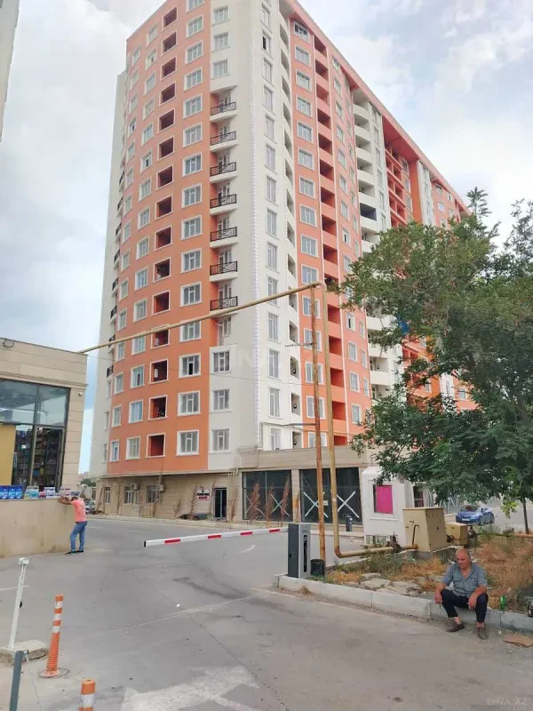 Satılır 2 otaqlı mənzil 47 m²