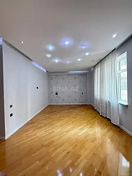 Satılır 3 otaqlı mənzil 135 m²