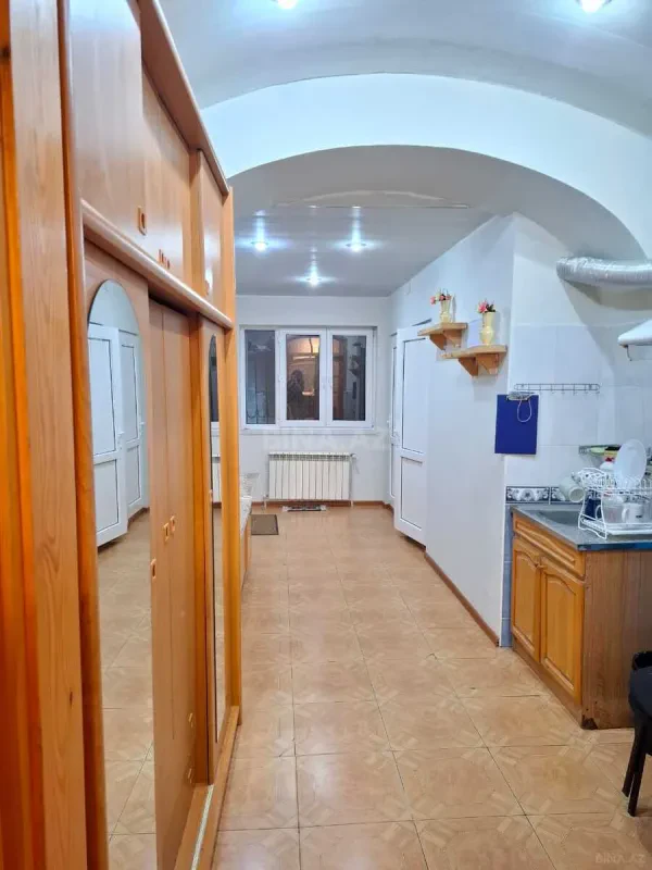 Kirayə verilir 2 otaqlı ofis 65 m²