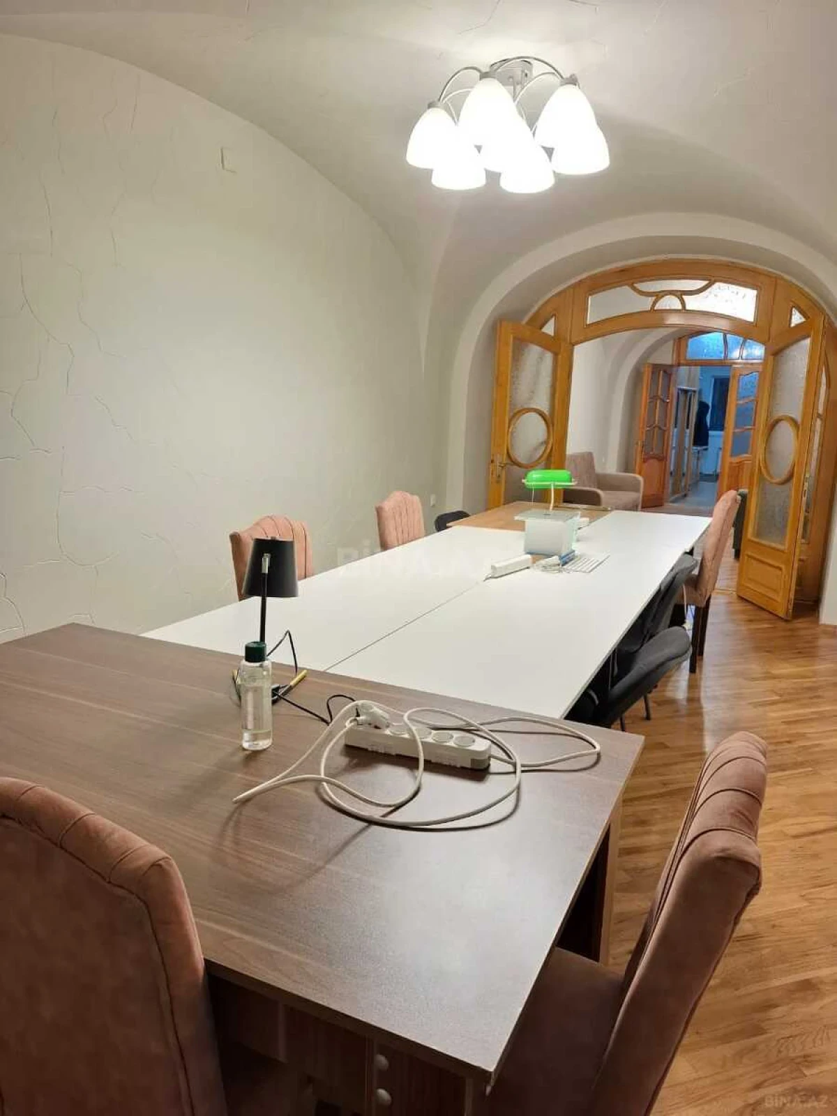 Kirayə verilir 2 otaqlı ofis 65 m²