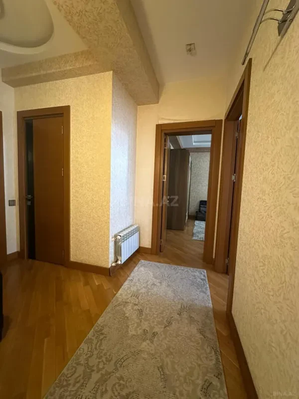 Kirayə verilir 3 otaqlı mənzil 100 m²