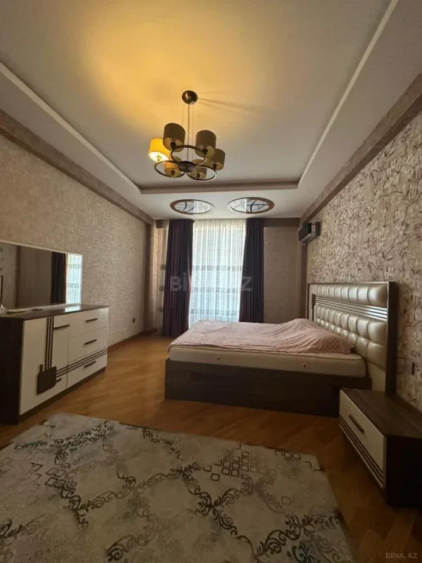 Kirayə verilir 3 otaqlı mənzil 100 m²